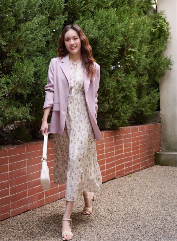 汀丁可26春季新品:在多元时尚里轻舞,与春日浪漫深情相拥