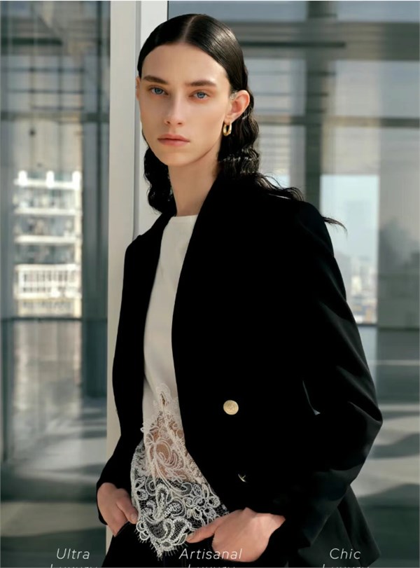 LILY大师西装2.0：早春高定感拉满，职场时尚新标杆