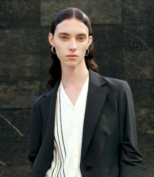 LILY大师西装2.0：早春高定感拉满，职场时尚新标杆