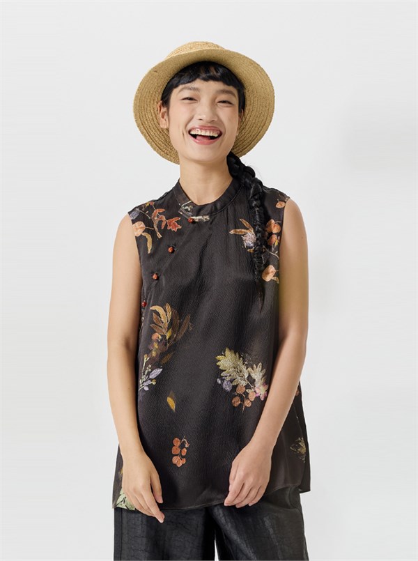 一抹自然，藏于衣间