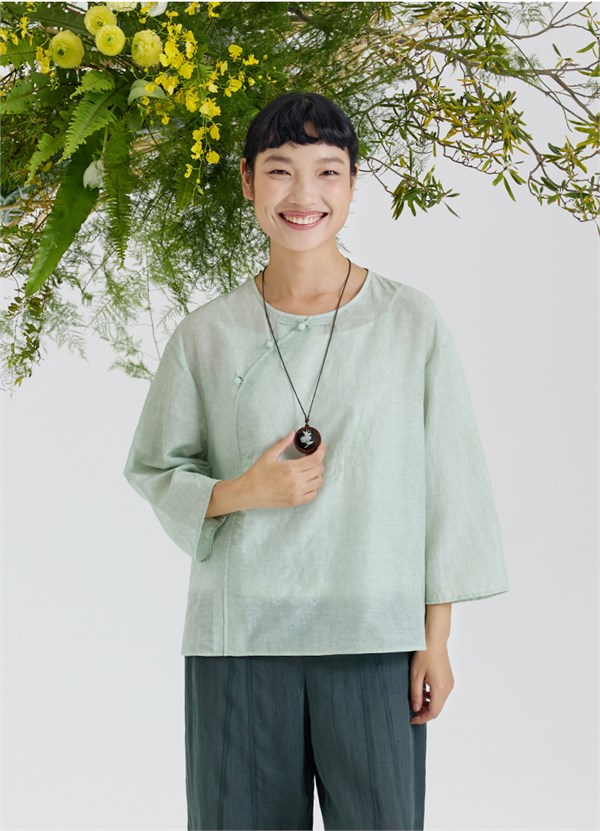 一抹自然，藏于衣间