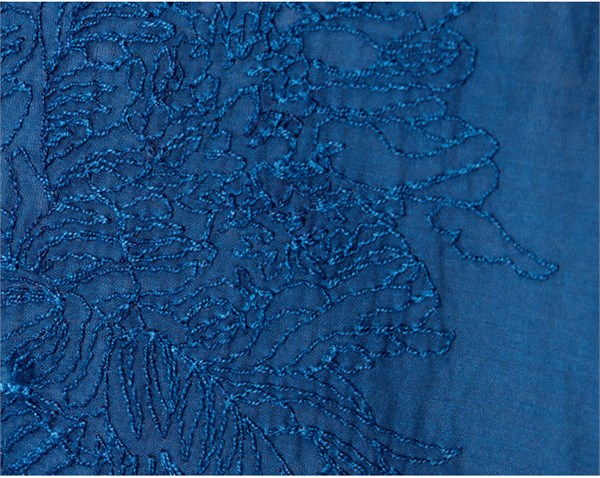 一抹自然，藏于衣间