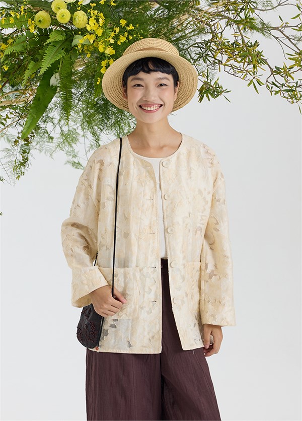 一抹自然，藏于衣间