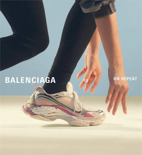 Balenciaga 秋季26系列运动鞋：卓越征途上的每一步，皆是沉淀与坚持的交响