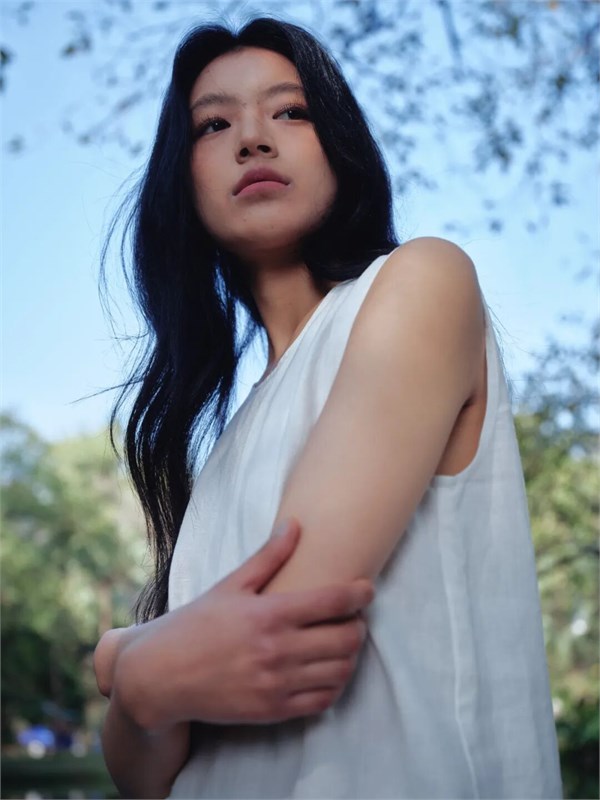 羽涵茜TH2011 26夏款：邂逅夏日时尚绮梦