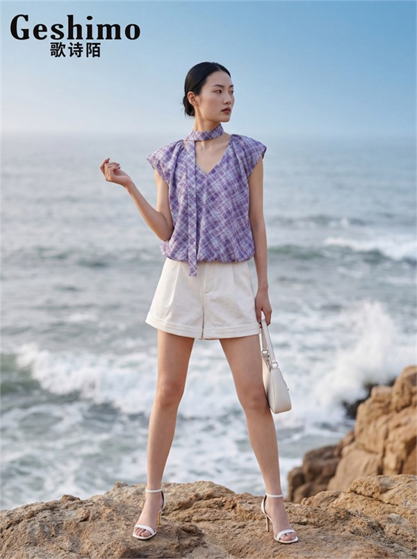 歌诗陌2026夏装：邂逅蓝色浪漫，解锁法式清新优雅穿搭