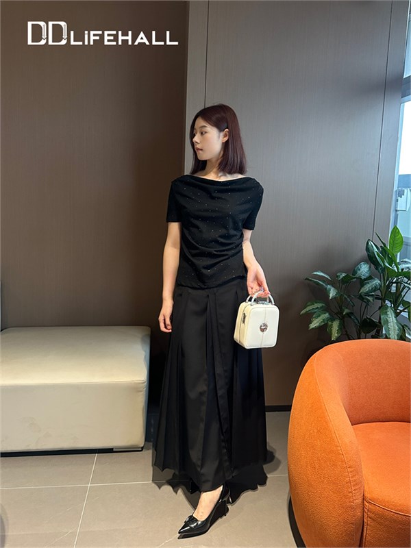 DD女装2026夏装｜两套神仙裙装搭配，解锁日常与高光时刻的双重魅力