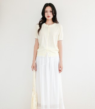 解构美学新演绎：OR.Kart撞色边针织拼接，重塑韩版女装的时髦基因