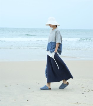 简与媄26夏新款牛仔拼接T恤，奏响夏日自由清新序曲