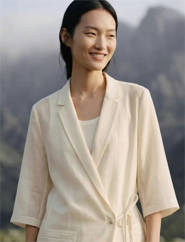 STcarol圣卡萝2026夏季新品：奔赴自然雅趣，开启身心焕新之旅