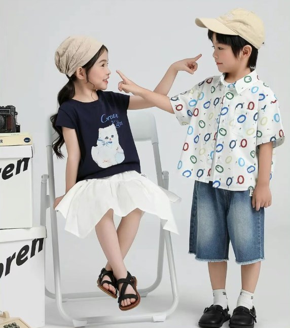 可趣可奇童装夏季狂欢特卖会，一站式购齐清凉童年！