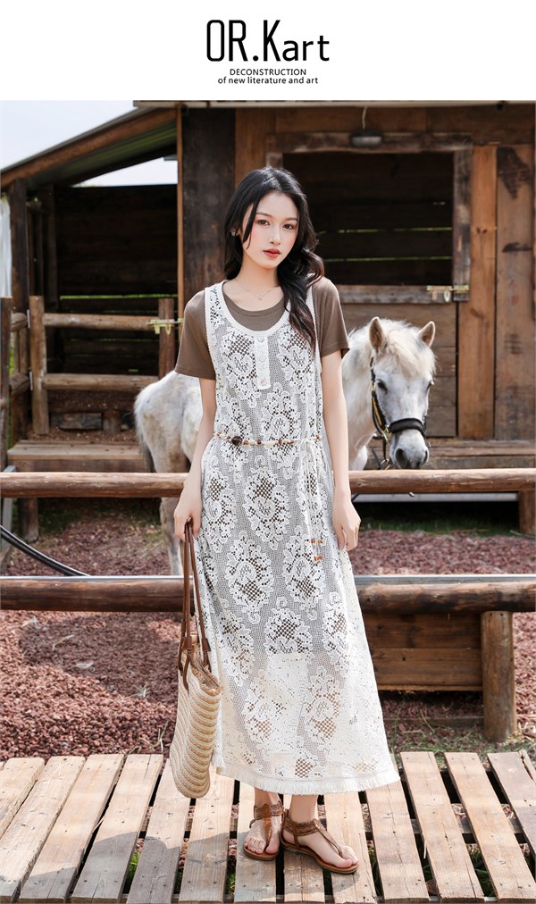 解构女装26春款：蕾丝镂空两件套，休闲时尚新密码