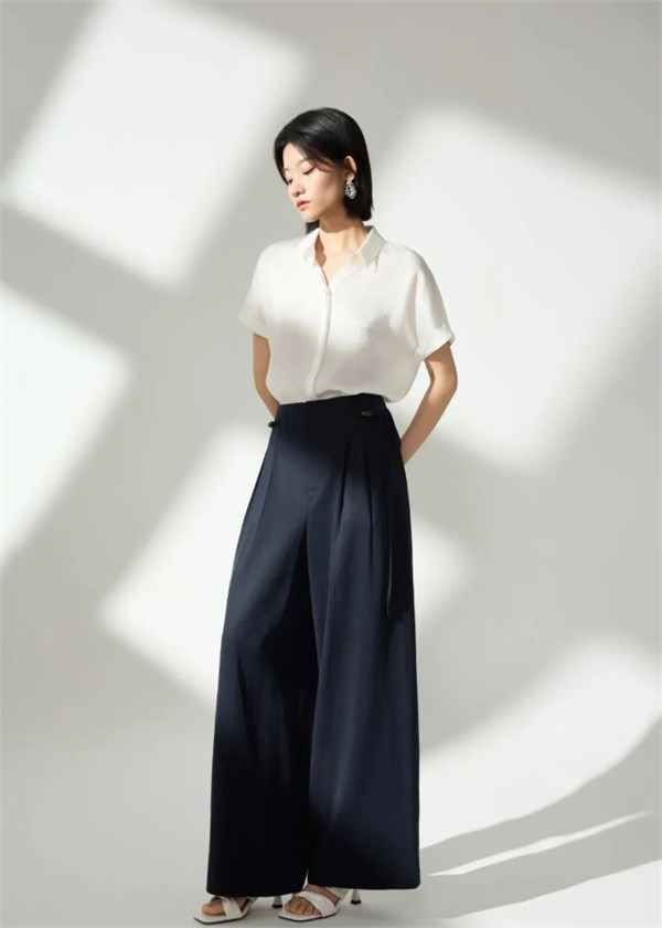 禾等HelenModa｜以轻盈之名，开启感官的肆意漫游