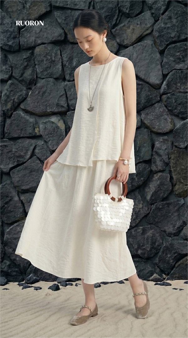 RUORON女装 2026 夏季新款：邂逅夏日时尚绮梦
