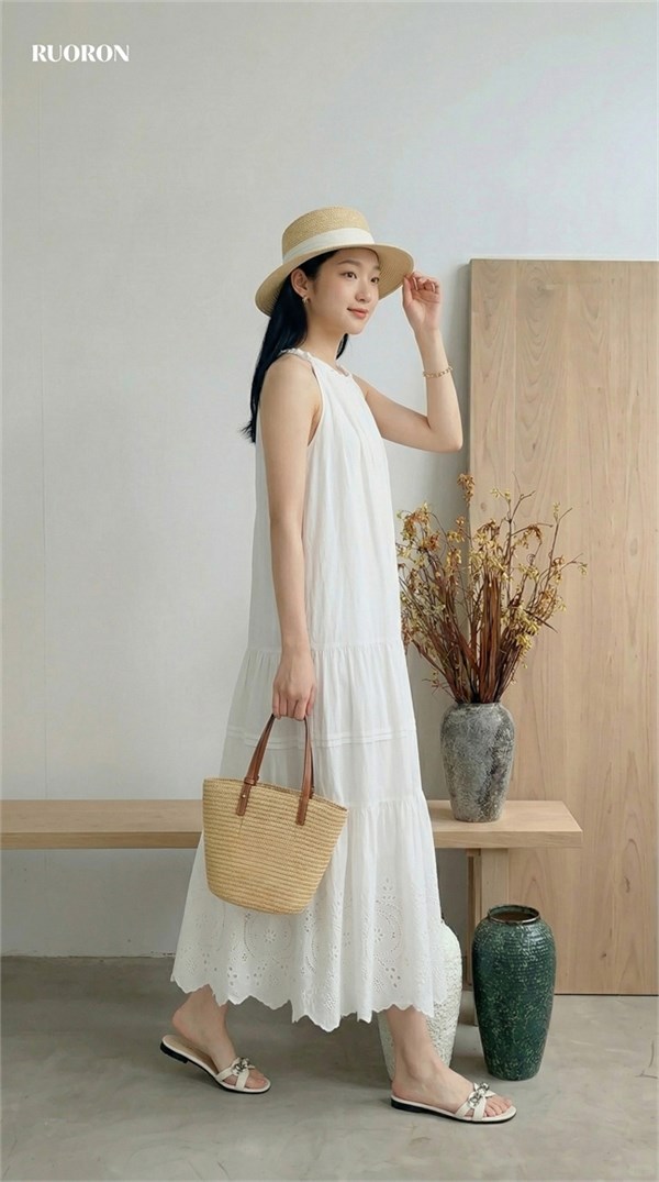 RUORON 2026夏季法式度假白裙 | 把南法阳光穿在身上