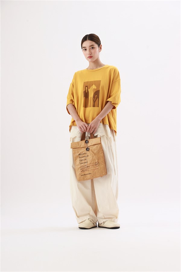 简与媄26夏季极简风：日常通勤的松弛质感美学