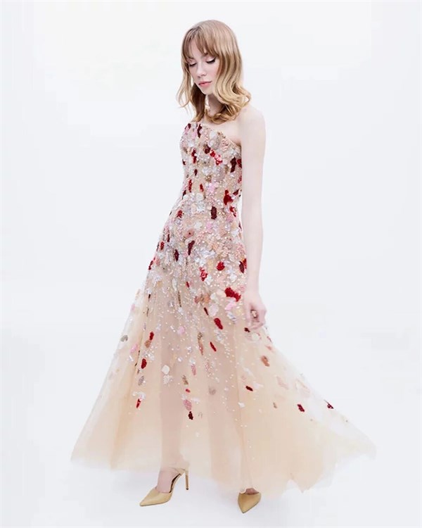 Tony Ward 2026秋冬系列：于幻想之境，邂逅秋冬浪漫绮梦