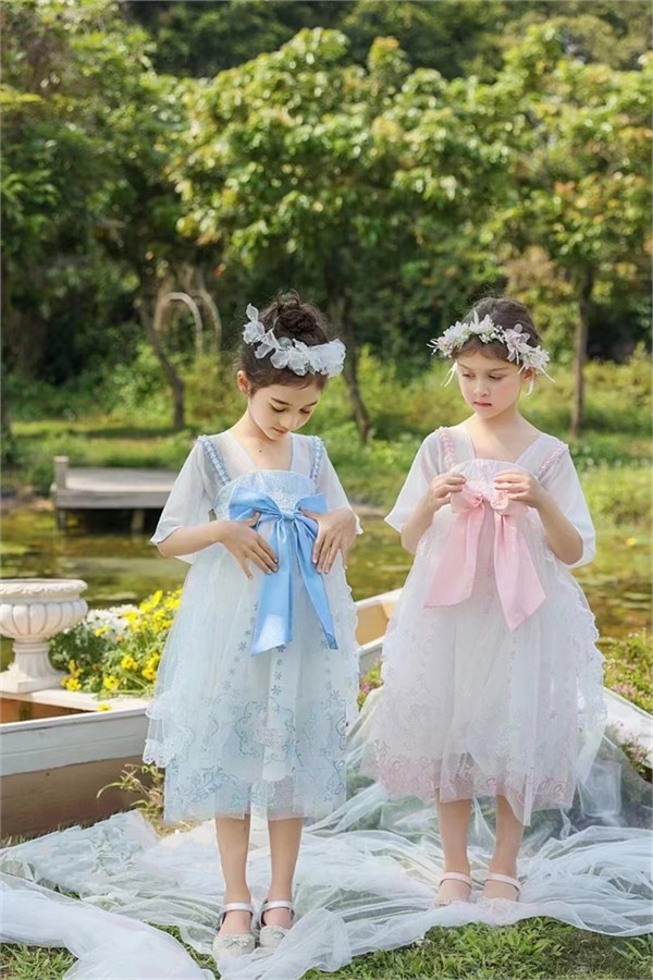 中启服饰童装公主裙：开启每个女孩的梦幻童话之旅