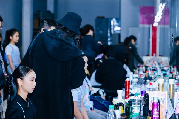 北京服装学院【筑梦·未来】青少年模特艺术展演——婴二代童装系列展演