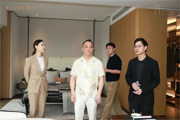 闭门不闭声｜衣启华章・苑汇翘楚，岛尖共话湾区时尚新未来