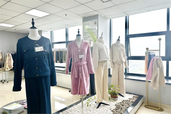 寻商机、拓市场！2026柯桥春季国际纺博会参展商全力备展