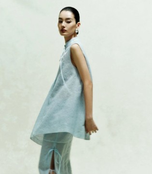 穿玉琼的女人，从不需要「新中式」标签——二十年匠心，早已定义优雅