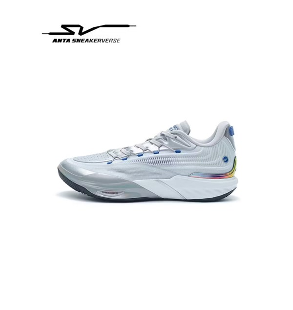 国产跑鞋设计突围失败？安踏Type2银翼颜值在线却难逃“小众命”