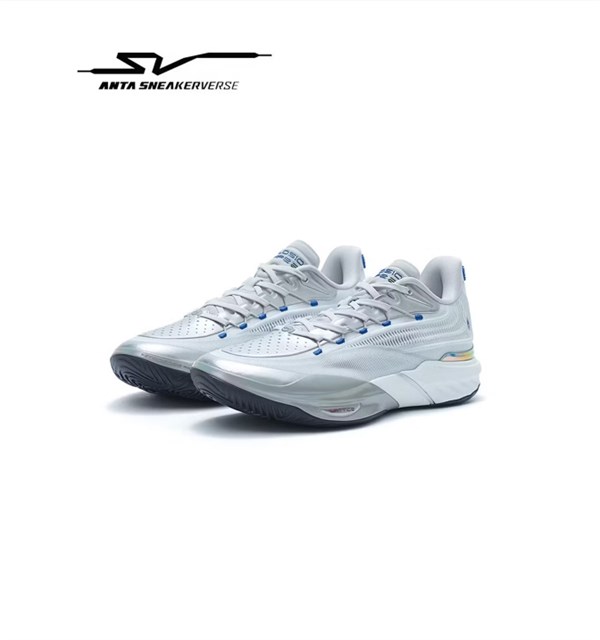 国产跑鞋设计突围失败？安踏Type2银翼颜值在线却难逃“小众命”