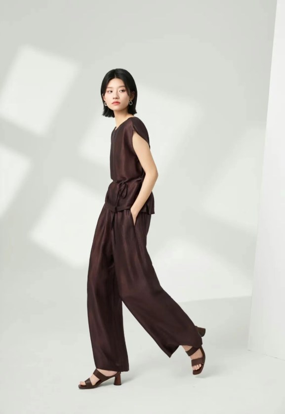 禾等HelenModa：于夏日邂逅一场简约优雅的诗行