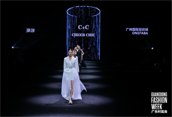 Mystic Promise 神秘之约｜C+C CHEER CHIC 亮相广东时装周 演绎独立女性灵魂之约