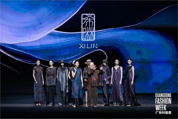岭南丝韵焕新裳，广东香云纱释放时尚魅力
