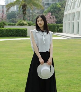 DD女装夏季新章｜黄白撞色、韩系修身、无袖高级感，解锁夏日时髦三重奏