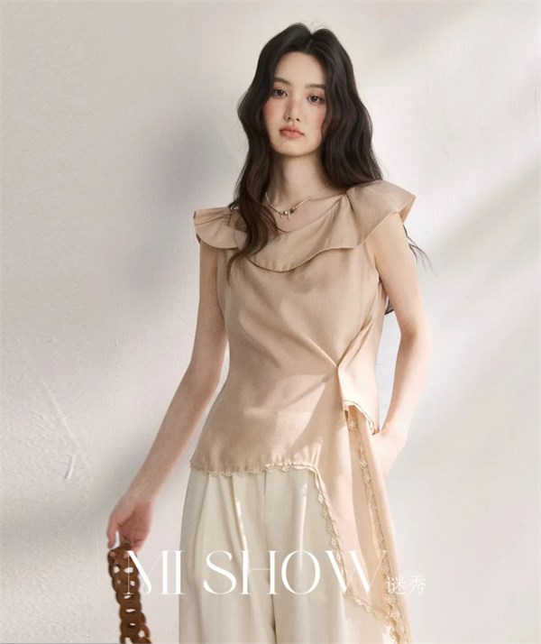 谜秀MISHOW｜夏日衣橱，轻盈上线——让身体与阳光共舞的自由哲学