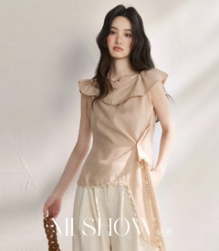 谜秀MISHOW｜夏日衣橱，轻盈上线——让身体与阳光共舞的自由哲学