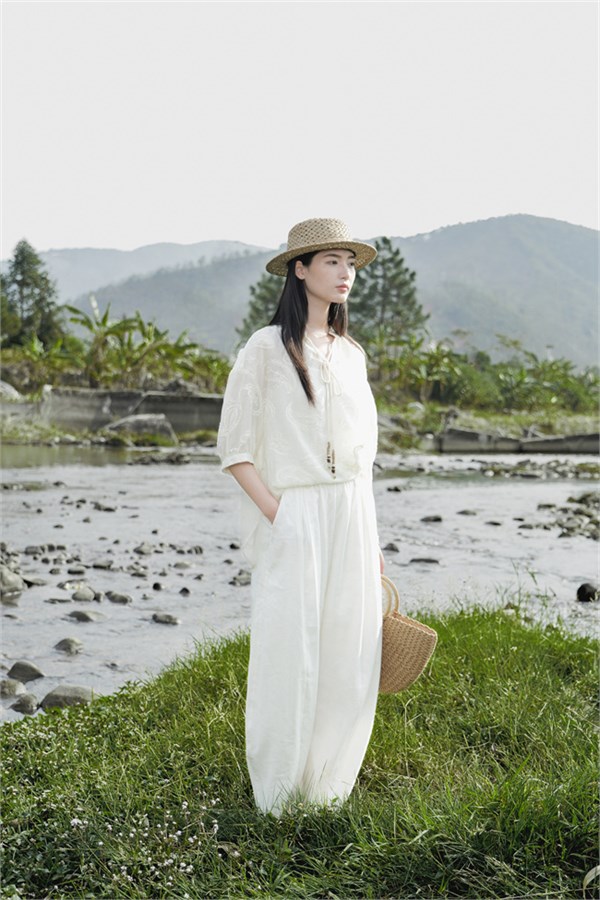 堓上女装26夏季新款：解锁夏日多元时尚美学