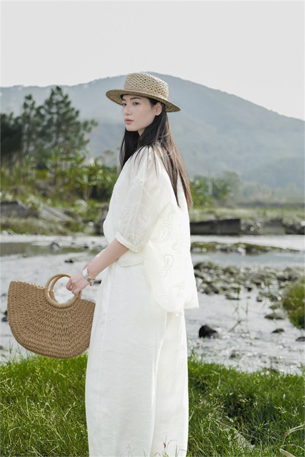 堓上女装26夏季新款：解锁夏日多元时尚美学