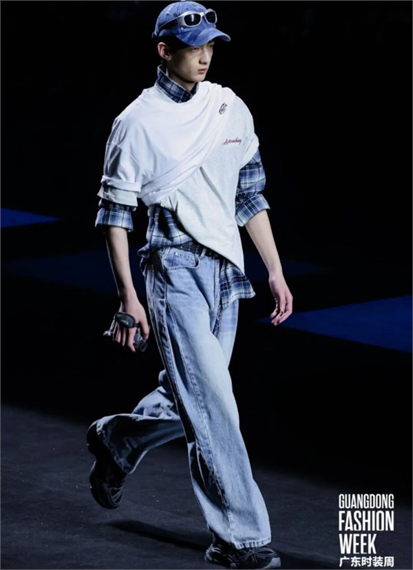真维斯压轴登陆广东时装周，以“真我”定调春夏