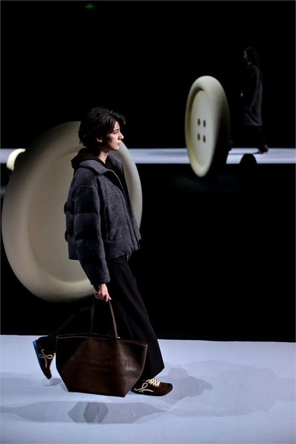 SANMIAO 20周年｜2026冬季新品发布会：二十粒纽扣，镌刻时光的华章