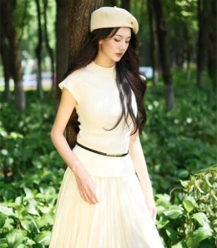 AFZ0阿凡卓｜五一出游穿搭指南：以温柔格调，定格山野浪漫