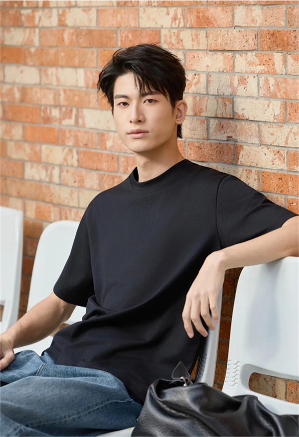 利郎男装夏日预告｜一“夏”悠然，解锁多元场合的穿搭自由