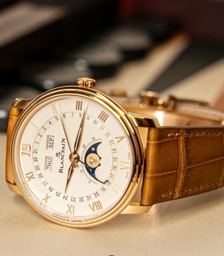 宝珀BLANCPAIN新V系列｜以隽永之姿，镌刻绅士品格的永恒勋章