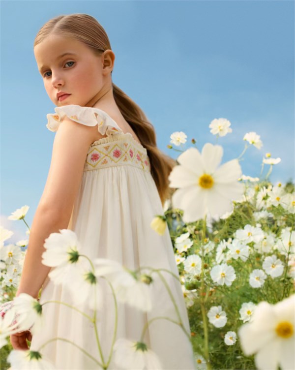 Bonpoint调香师的花园：以衣为笺，镌刻春日的童真诗行