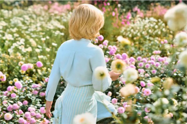 Bonpoint调香师的花园：以衣为笺，镌刻春日的童真诗行