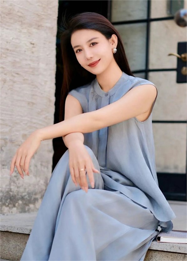 Eall.cz意澳女装｜假日足迹，让身心泊于自在港湾