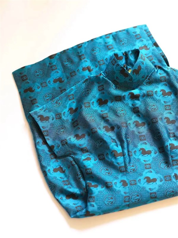 旗袍计划｜天华马纹锦·以东方图腾，织就港风新章