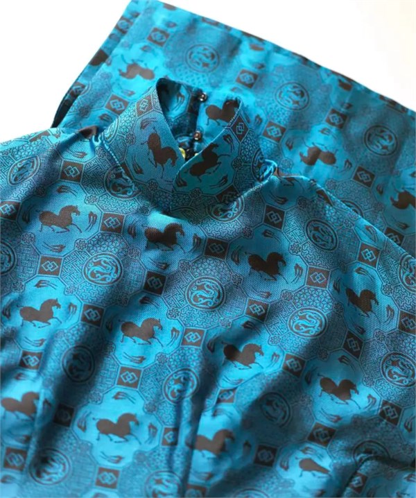 旗袍计划｜天华马纹锦·以东方图腾，织就港风新章