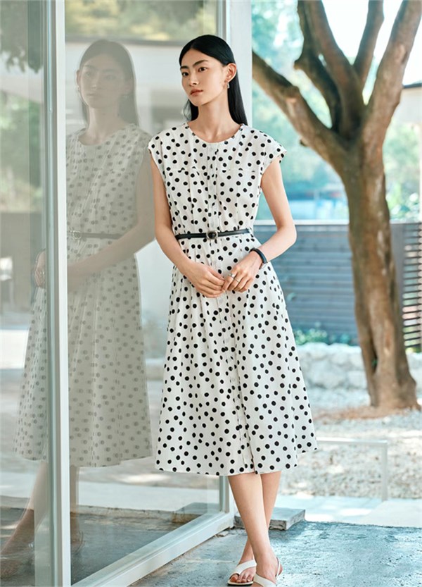 ENRUINI恩瑞妮26夏季「无界通勤」系列：让职场衣橱，与自然同频呼吸