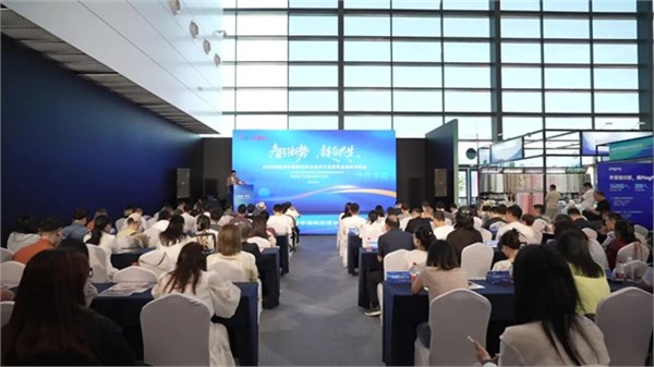 “智”汇新势，“链”通全球！2026柯桥春季纺博会正式启幕