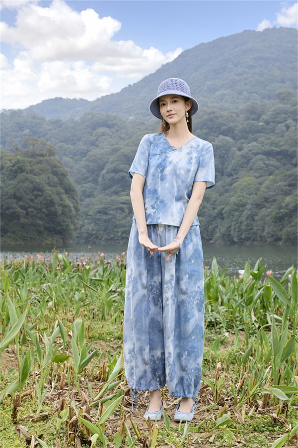 曼茜纱女装2026夏日新品，三套绝美穿搭承包你整个夏天