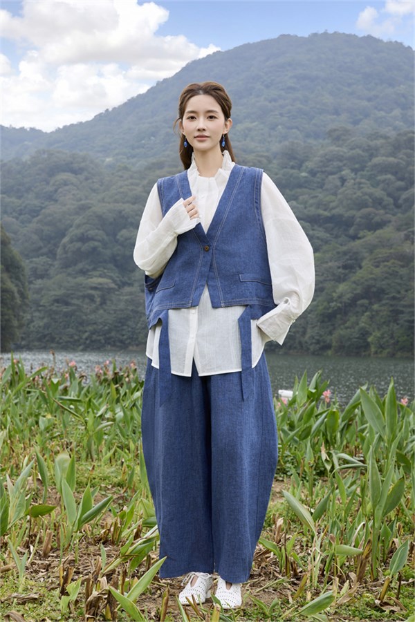 曼茜纱女装2026夏日新品，三套绝美穿搭承包你整个夏天
